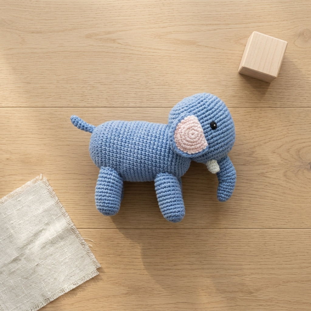LS2558 - Elephant Rattle 1
