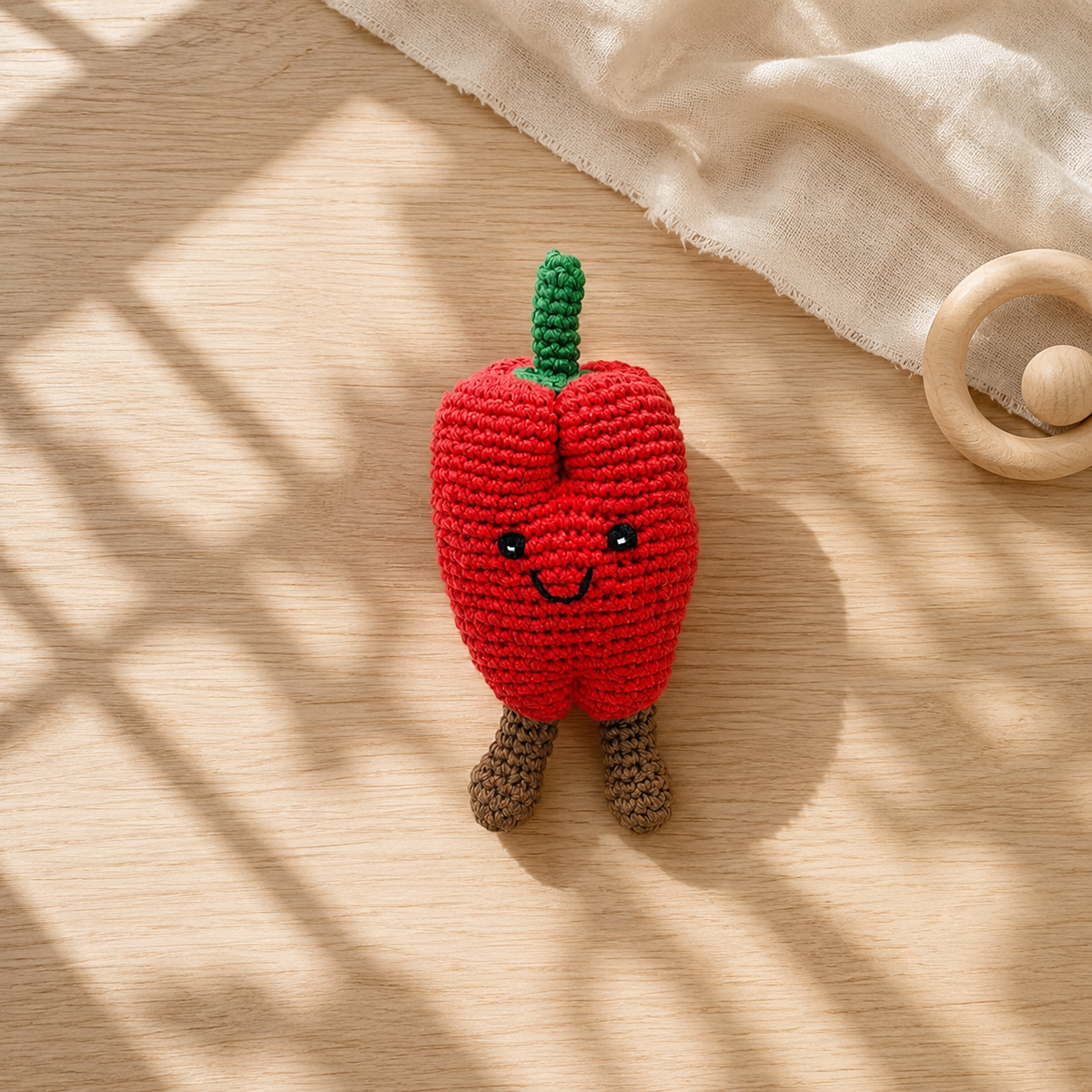 LS2529 - Pepper Rattle - Red 2