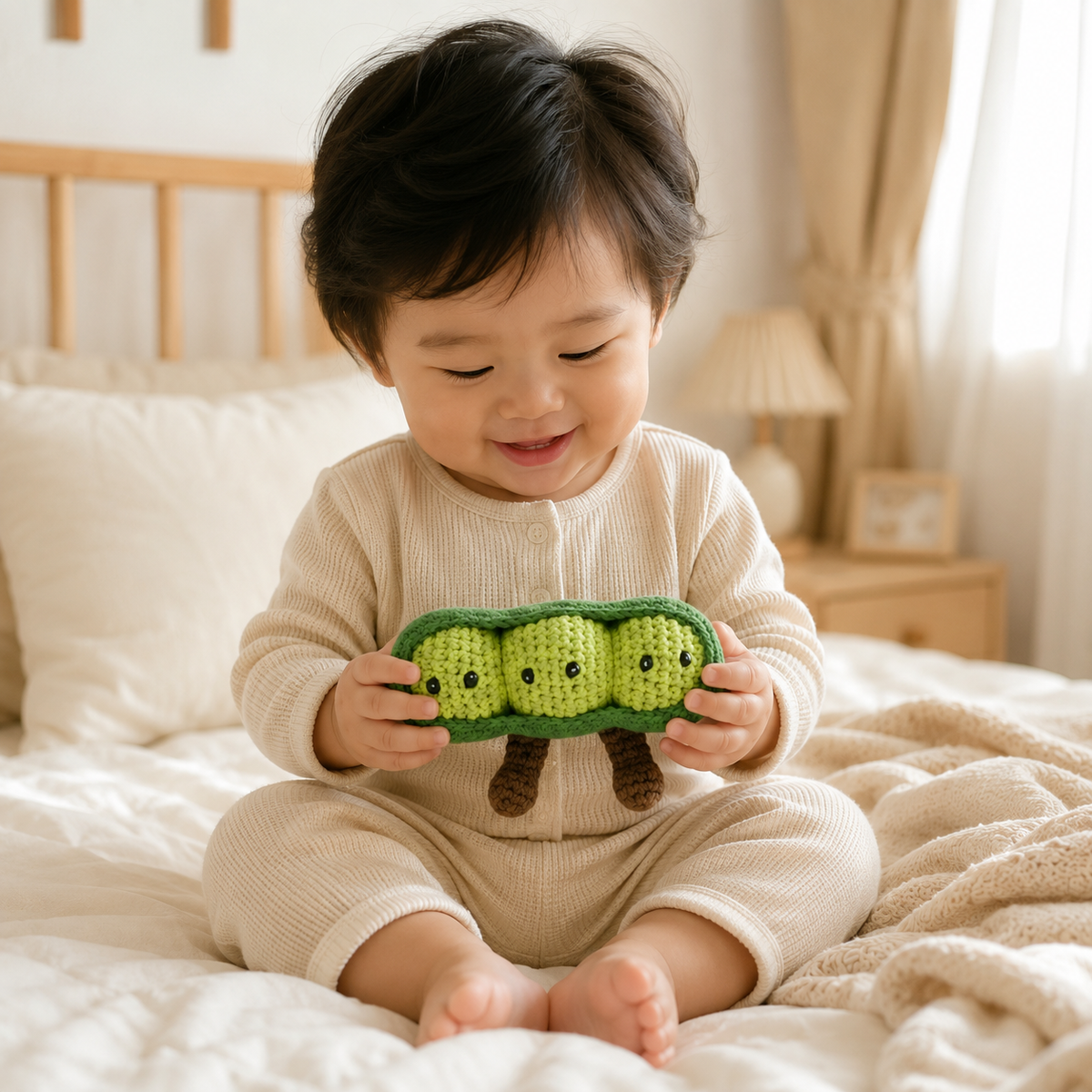 LS2535 - Peapod Rattle 5