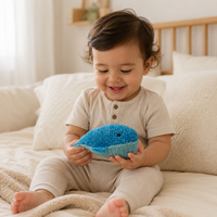 LS2561 - Whale Blue Rattle 2
